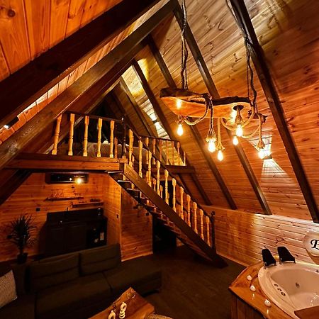 Eloi Suit Bungalov Ardesen Luaran gambar