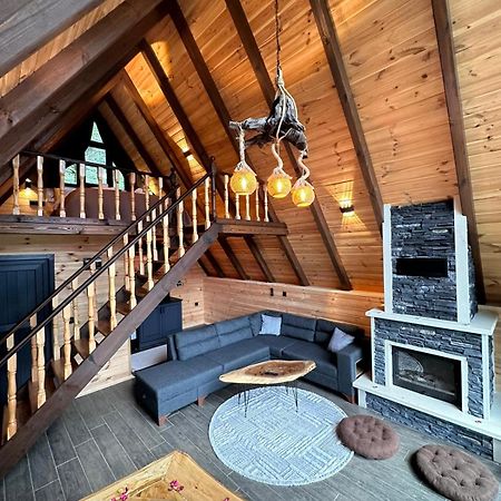 Eloi Suit Bungalov Ardesen Luaran gambar