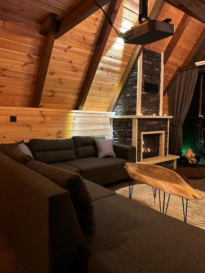 Eloi Suit Bungalov Ardesen Luaran gambar
